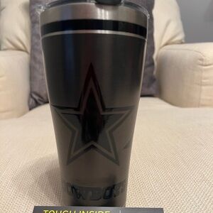 Tervis - 30oz Stainless Steel Blackout Tumbler.  NFL Dallas Cowboys.  New.